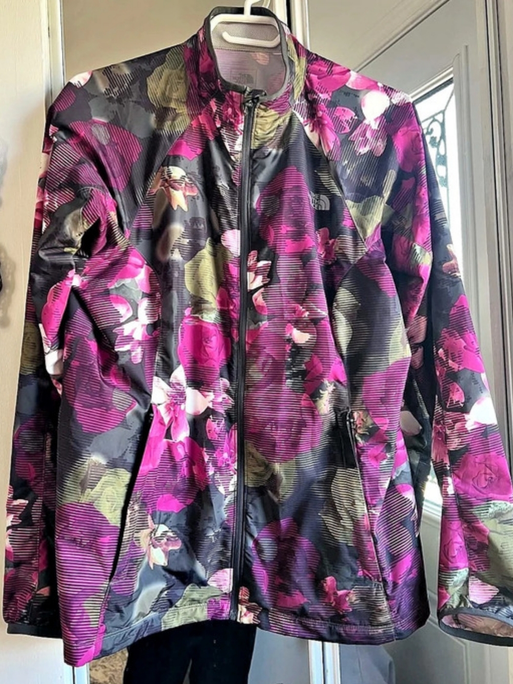The North Face Women's Floral Full-Zip Jacket in Pink & Black